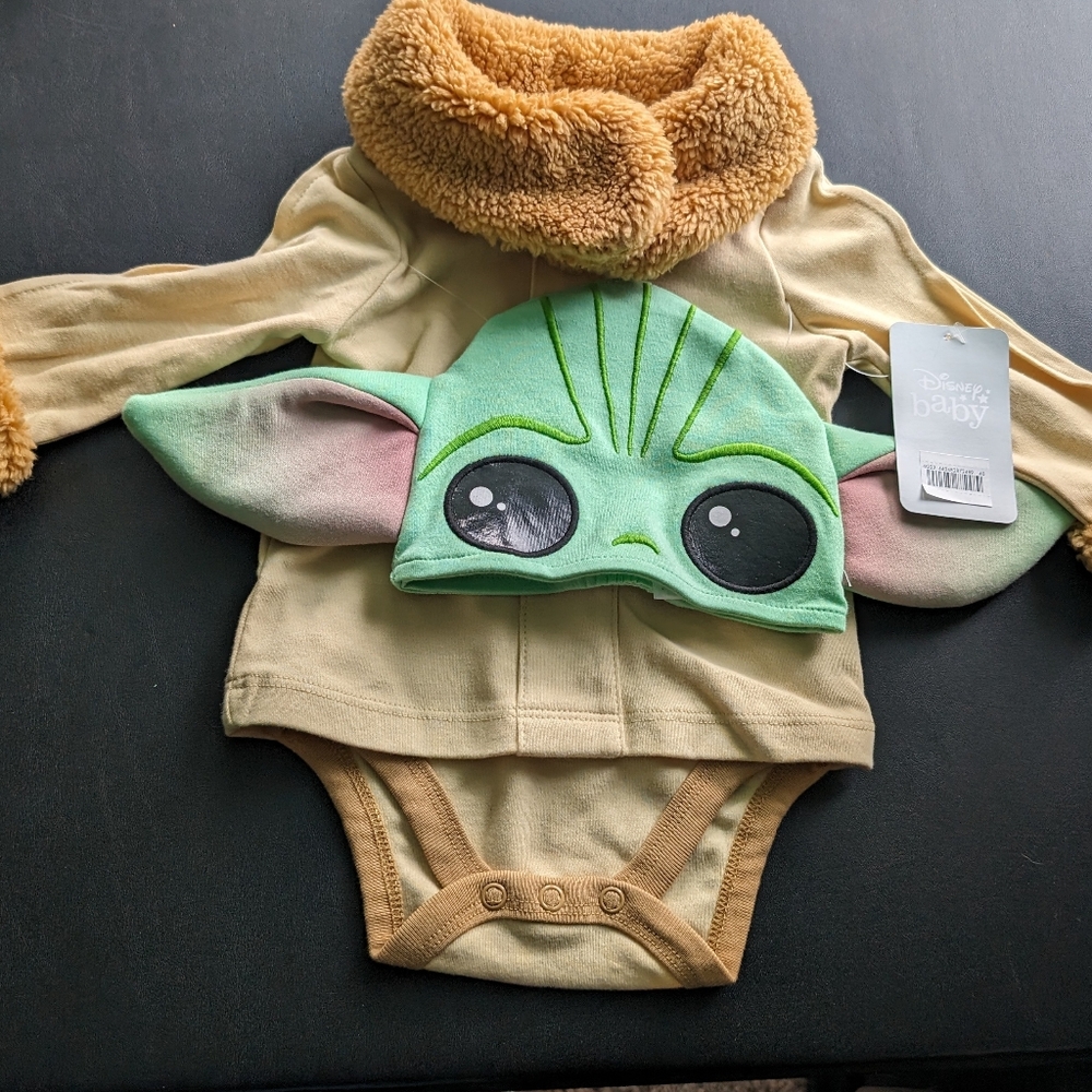 NWT baby Grogu onesie with beanie